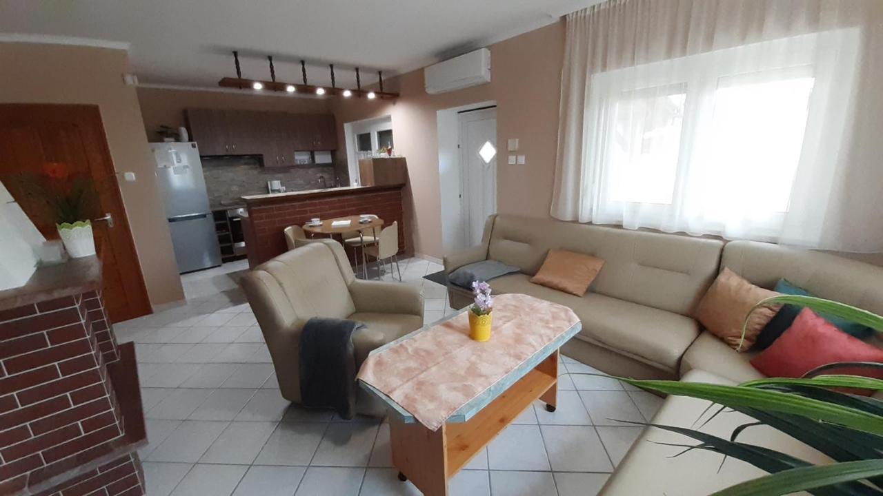 Vizparti Nyaralo Villa Fonyod Ngoại thất bức ảnh